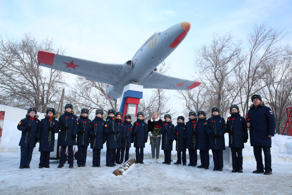 Византийское достойно есть